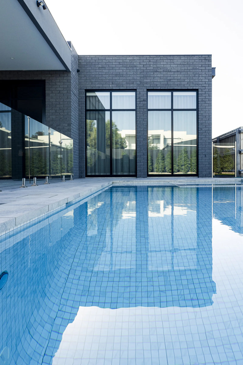 How to choose a pool builder in Melbourne: what to look for beyond the quote