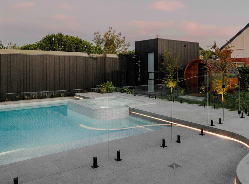 Pascoe Vale curved concrete pool and raised spa by Fine Art Pools