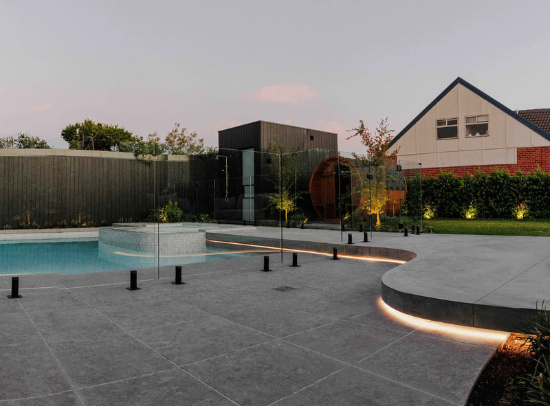 Pascoe Vale curved concrete pool and raised spa by Fine Art Pools