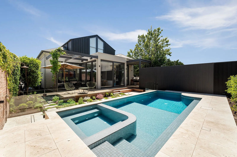 Elsternwick concrete pool and spa combination by Fine Art Pools