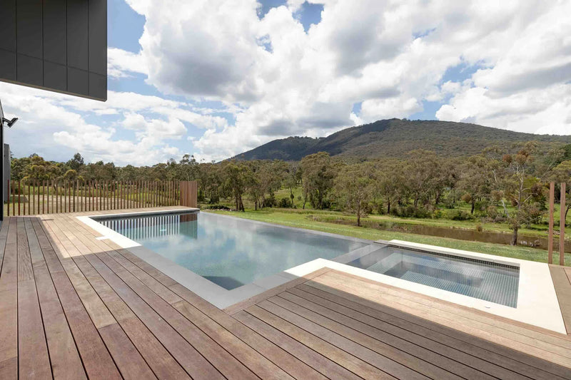Kilsyth infinity edge concrete pool by Fine Art Pools