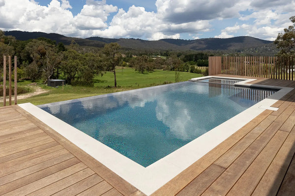 Kilsyth infinity edge concrete pool by Fine Art Pools